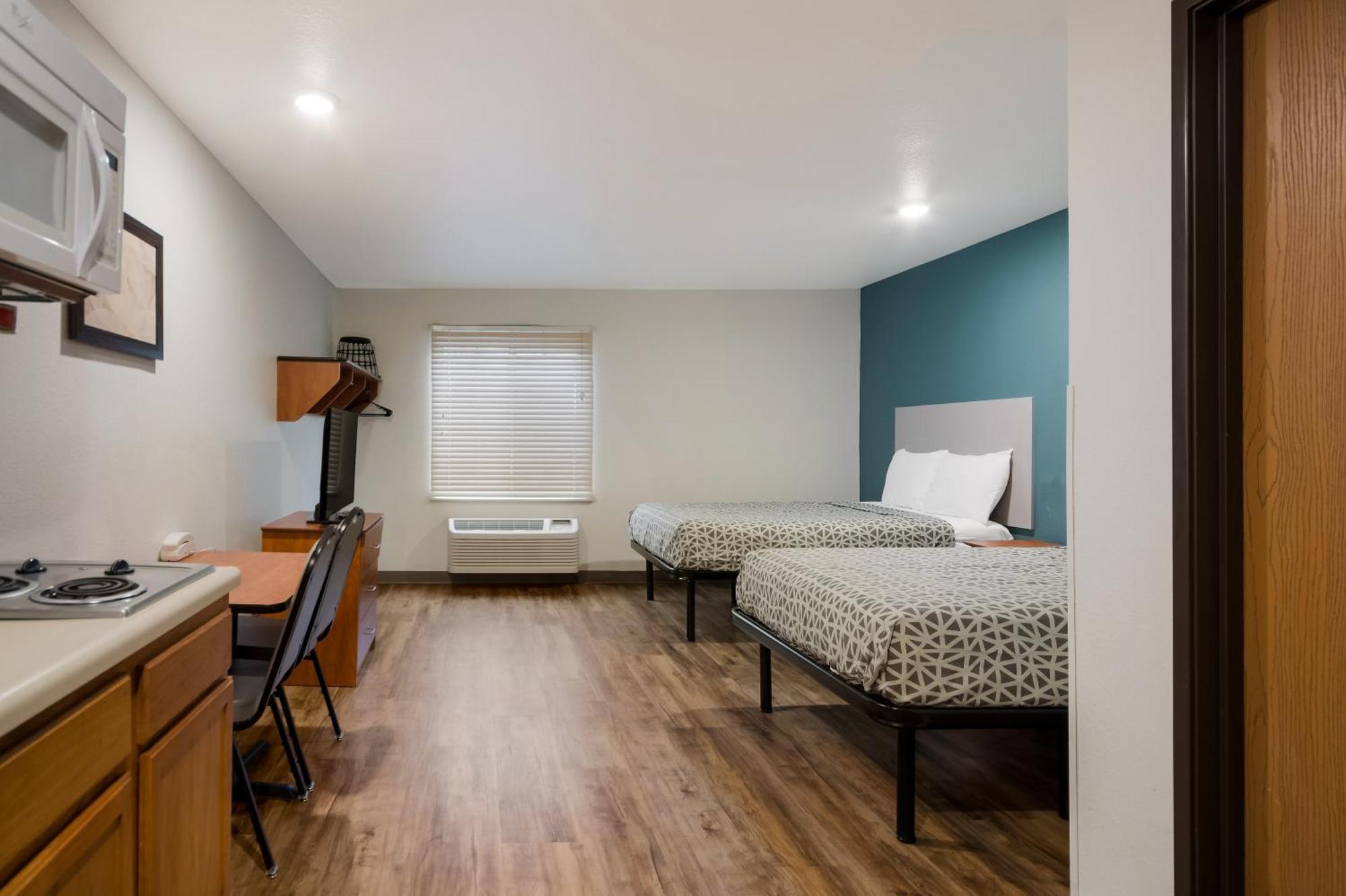 Woodspring Suites Lexington Southeast Екстериор снимка
