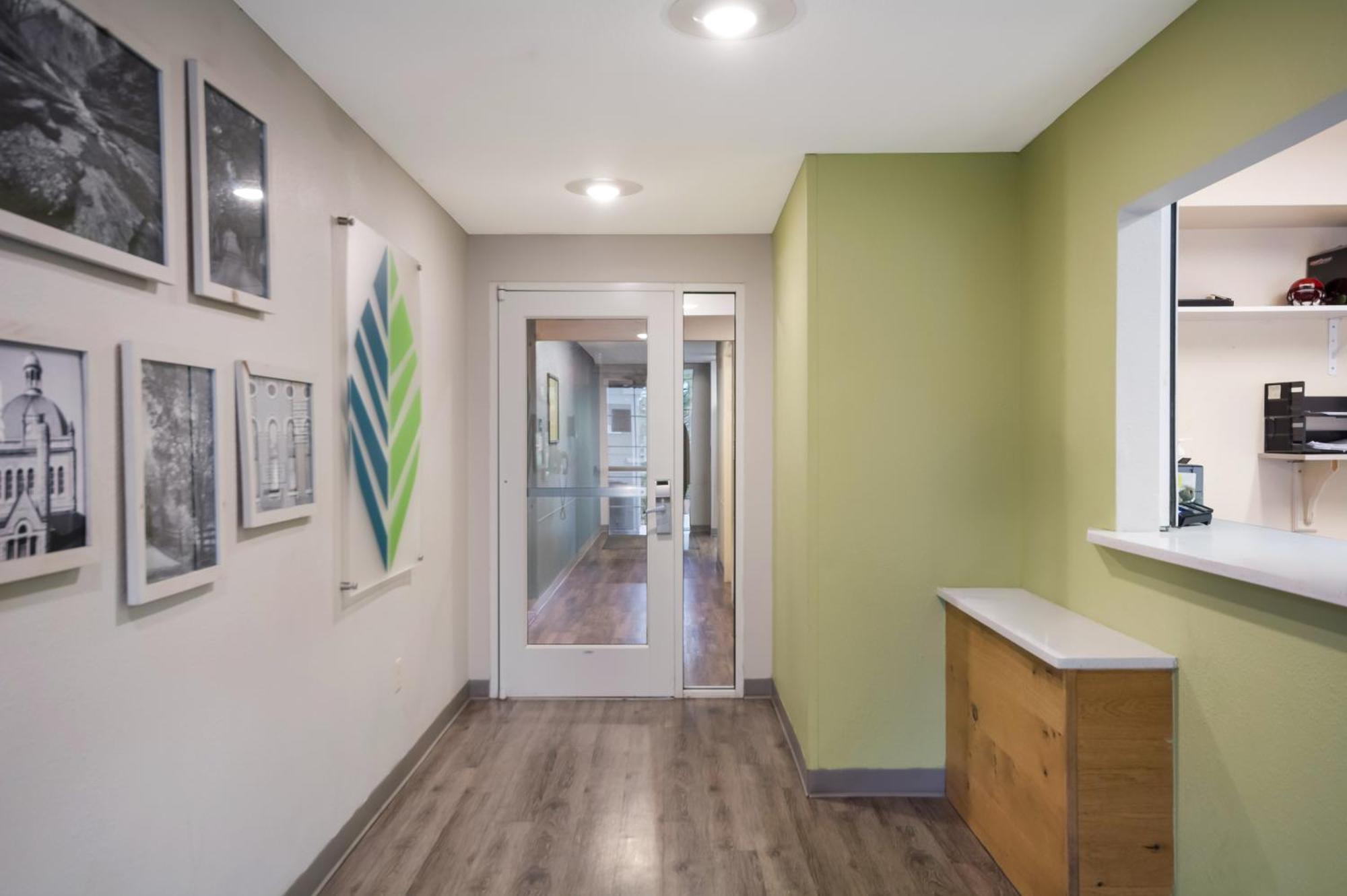 Woodspring Suites Lexington Southeast Екстериор снимка