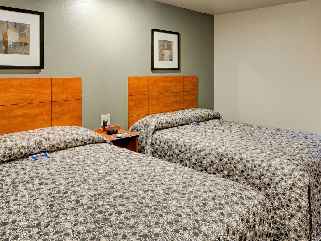 Woodspring Suites Lexington Southeast Стая снимка