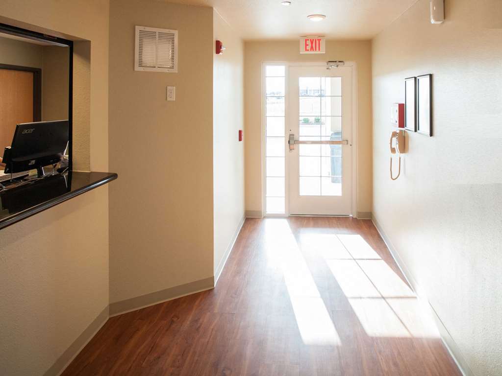 Woodspring Suites Lexington Southeast Интериор снимка