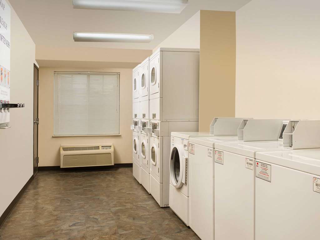 Woodspring Suites Lexington Southeast Съоръжения снимка