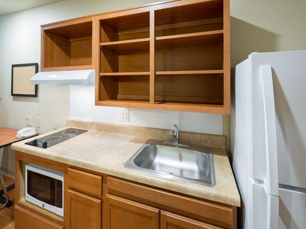 Woodspring Suites Lexington Southeast Стая снимка