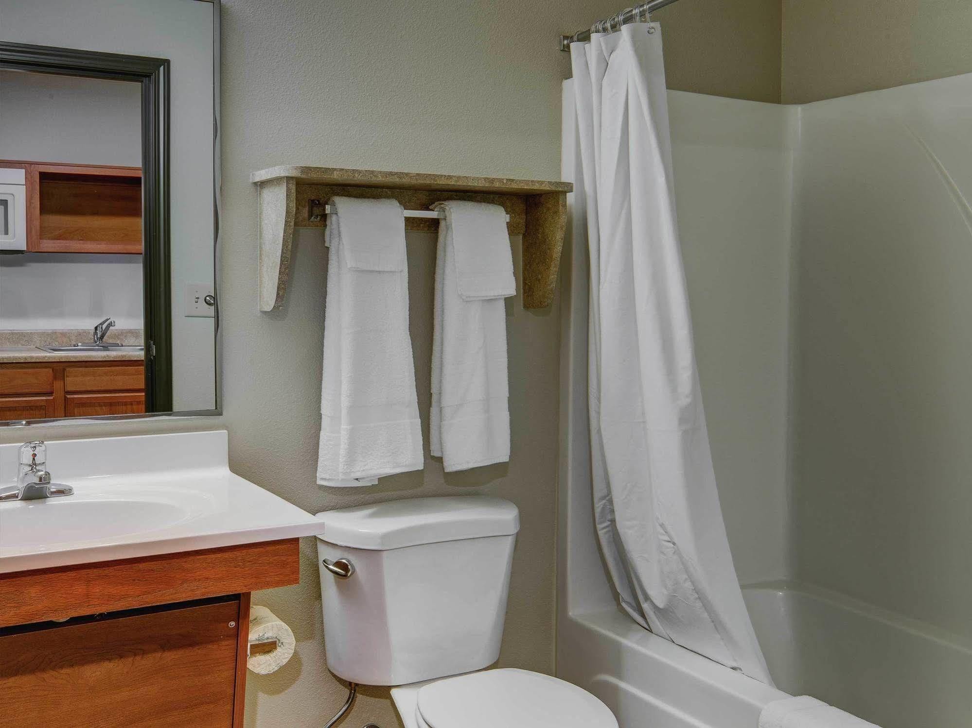 Woodspring Suites Lexington Southeast Екстериор снимка